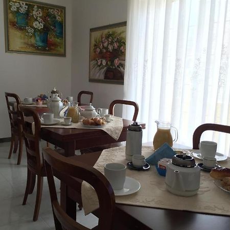 B&B Terre Del Sinis กาบราส ภายนอก รูปภาพ
