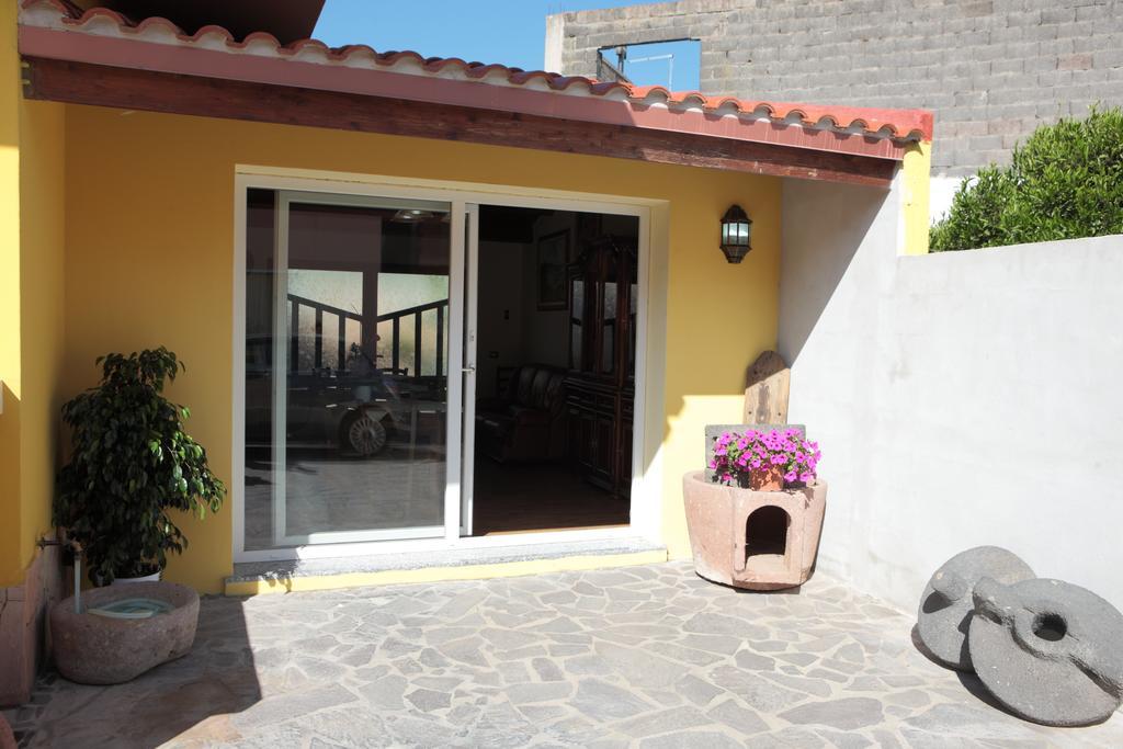 B&B Terre Del Sinis กาบราส ภายนอก รูปภาพ